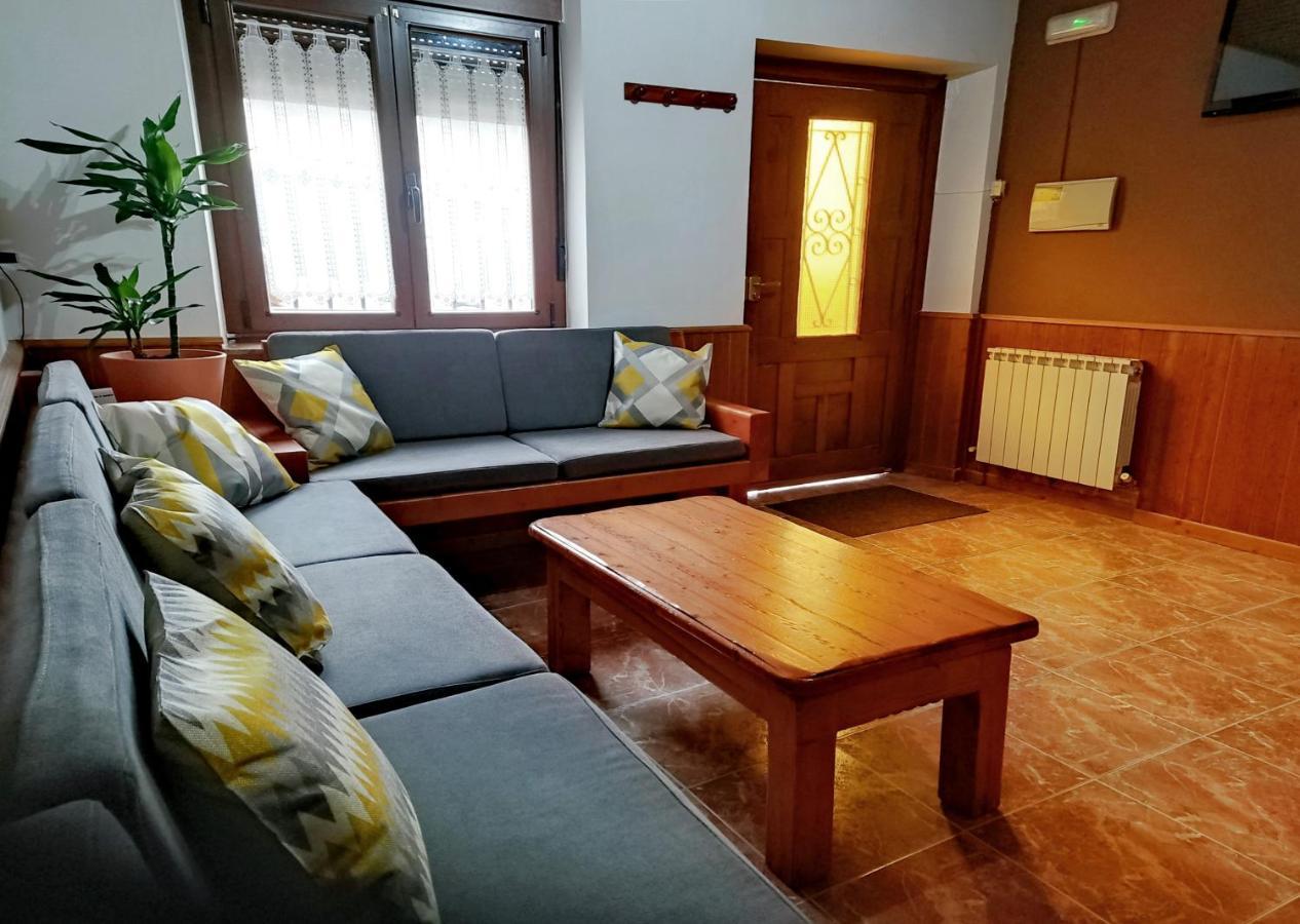 Casa Rural Buron بوسادا دي فالديون المظهر الخارجي الصورة