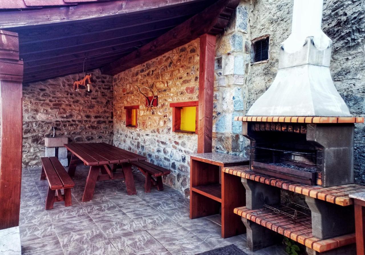 Casa Rural Buron بوسادا دي فالديون المظهر الخارجي الصورة