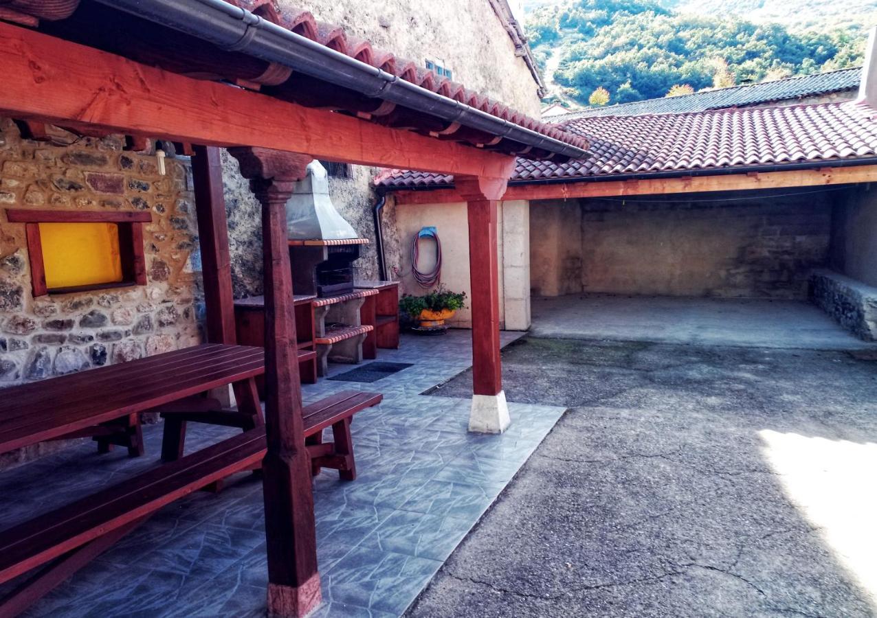 Casa Rural Buron بوسادا دي فالديون المظهر الخارجي الصورة