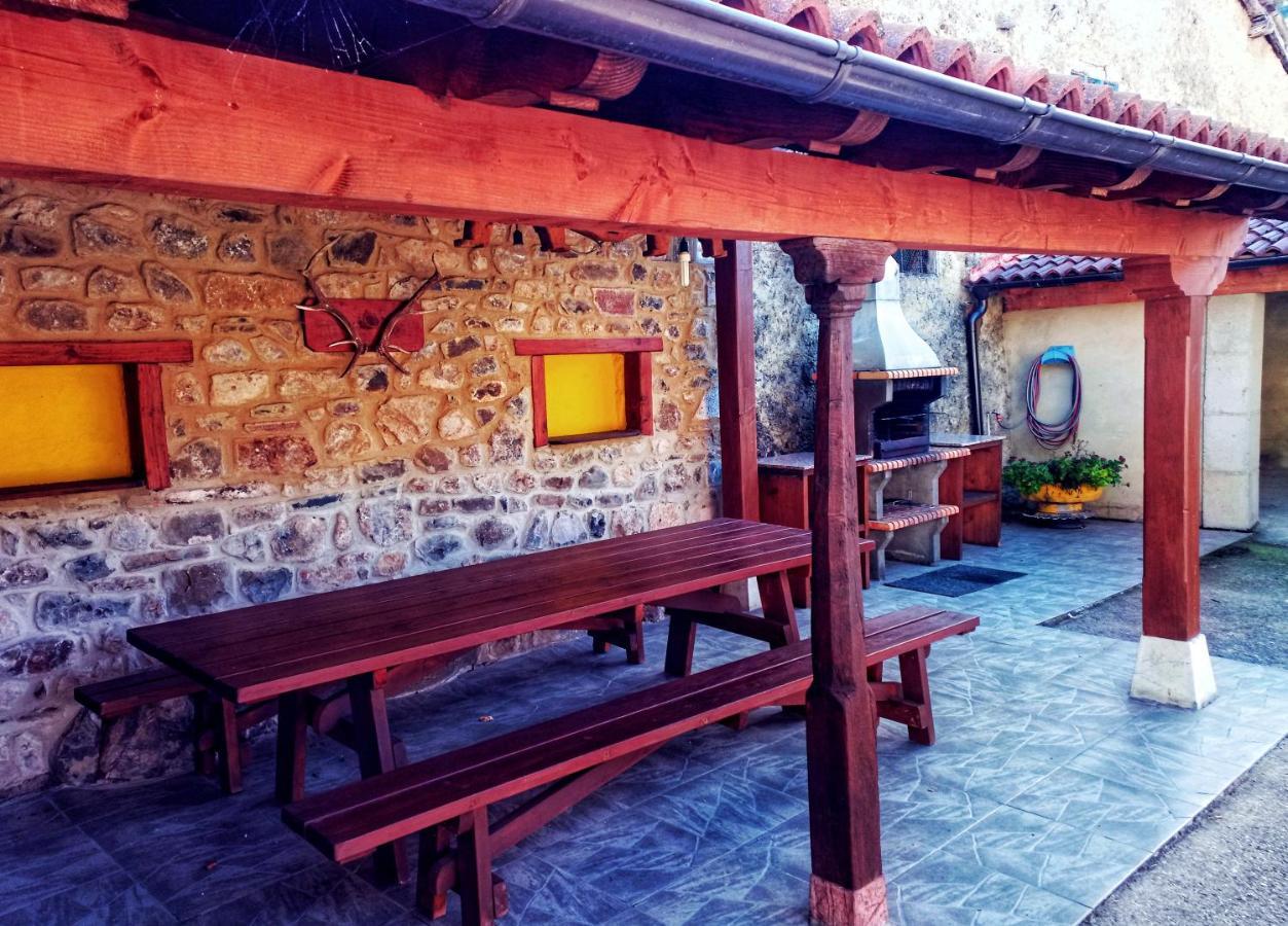 Casa Rural Buron بوسادا دي فالديون المظهر الخارجي الصورة